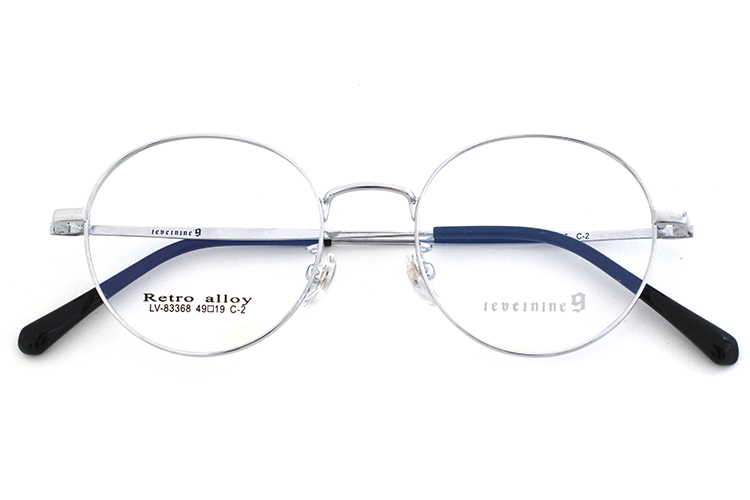 إطار المواصفات الرائجة - فضي