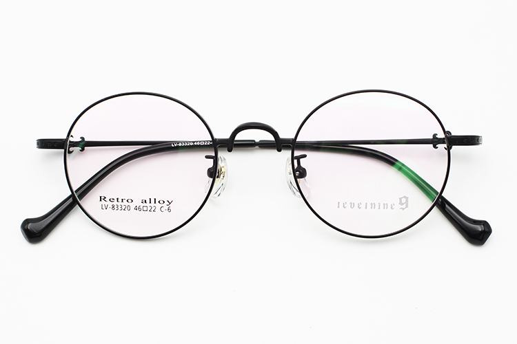 ملابس العين البصرية - أسود