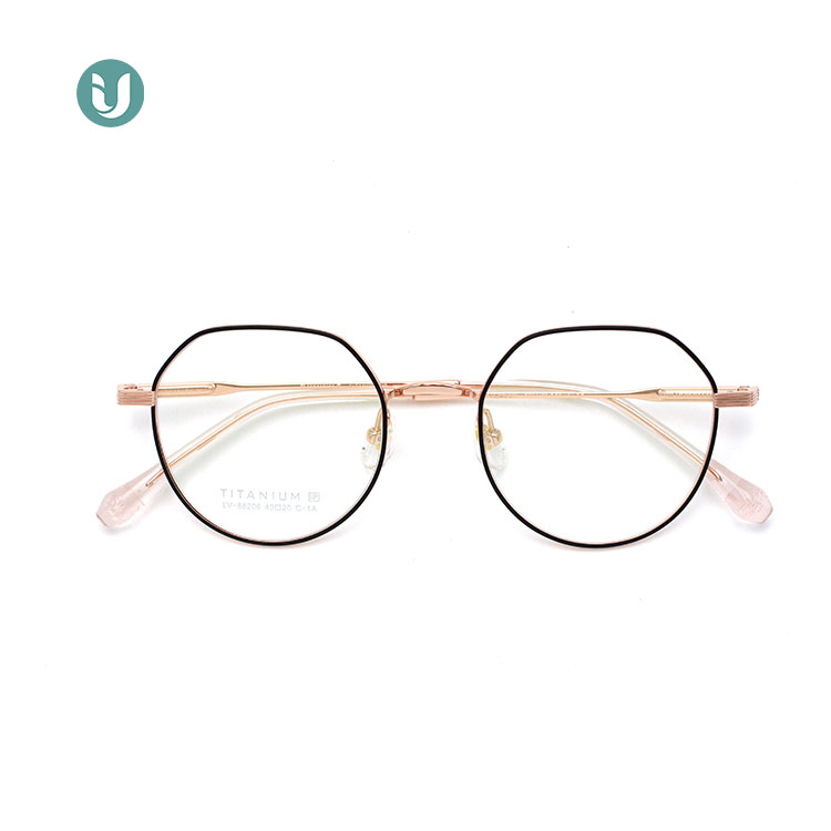 إطارات التيتانيوم البصرية