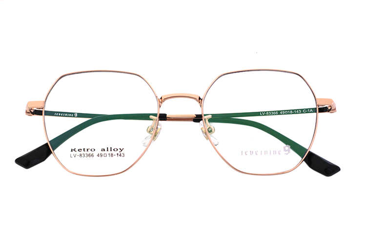 إطارات النظارات المشهورة - Glod&Black