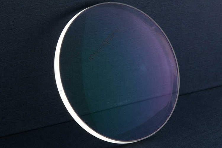 عدسات الراتنج - دانيانغ