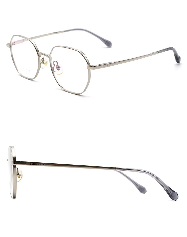 نظارات بإطار من التيتانيوم Optical_04
