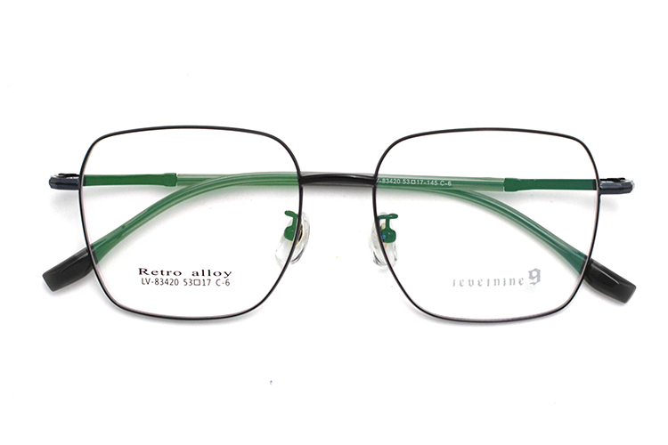 إطارات نظارات كبيرة - أسود