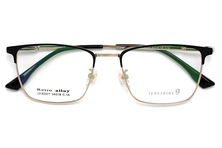 إطارات النظارات الكبيرة - ذهبي