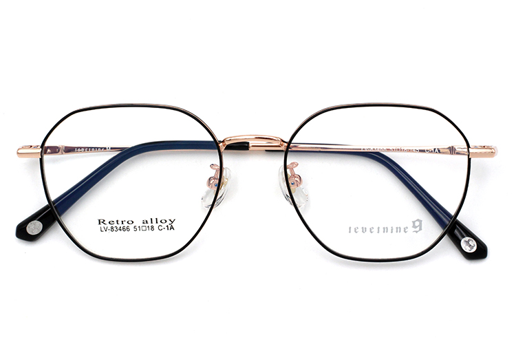 نظارة بإطار معدني - أسود وذهبي